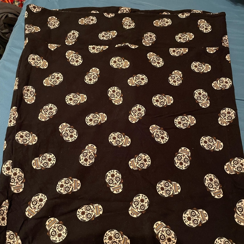 Torrid sugar skull pencil skirt